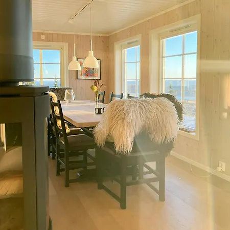 Modern Mountain Cabin With Panoramic Views * Sjusjoen