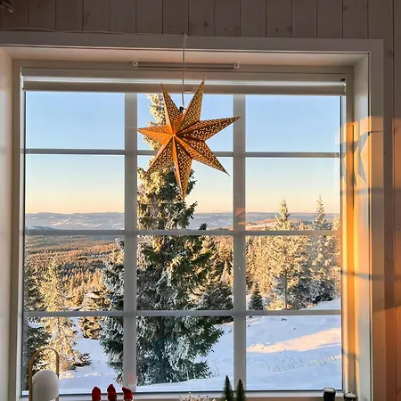 Moderne Bjerghytte Med Panoramaudsigt בית נופש